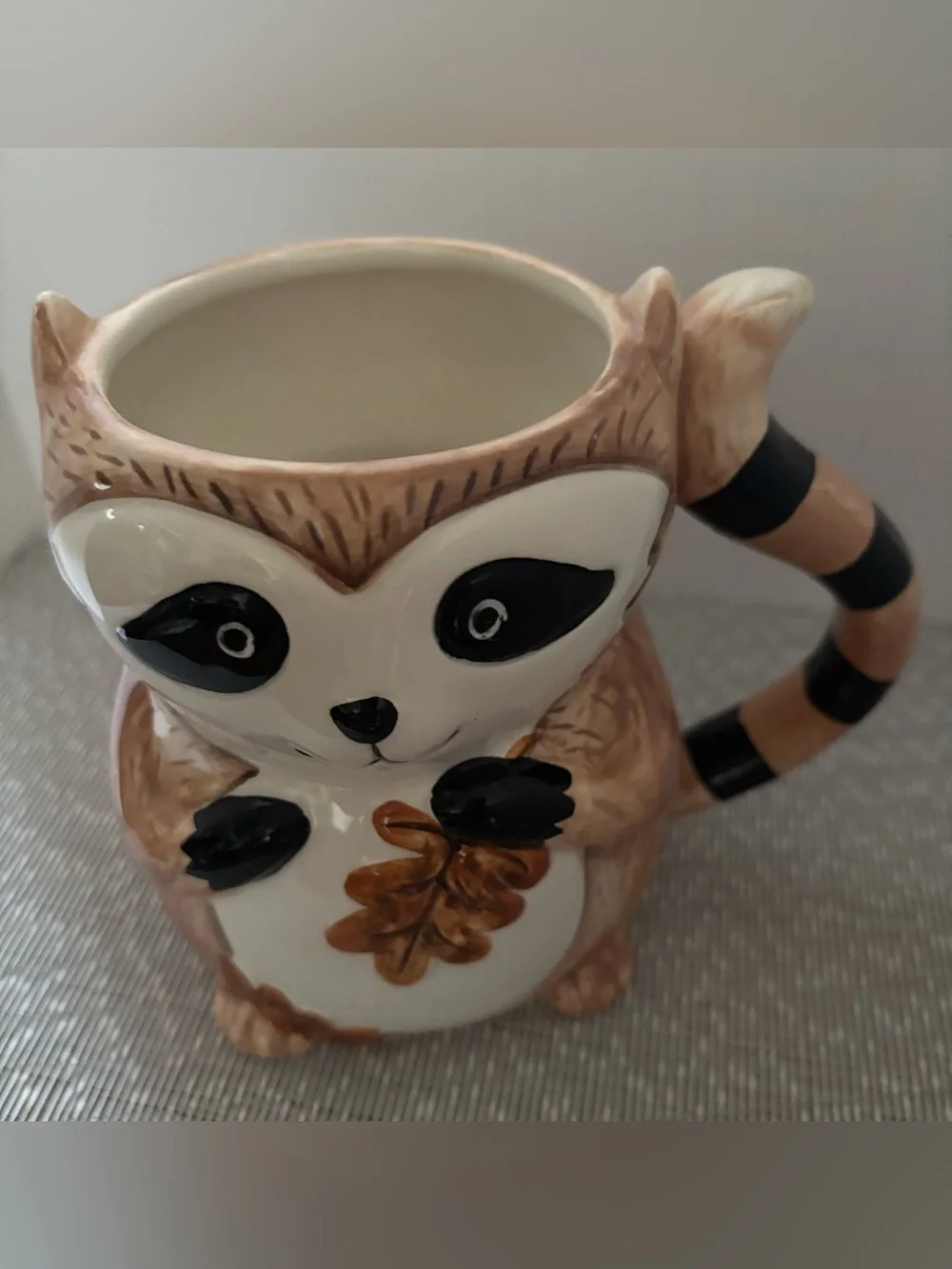 Pier 1 Hand-Painted Dolomite Raccoon Mug Large 16oz made exclusively for Pier 1